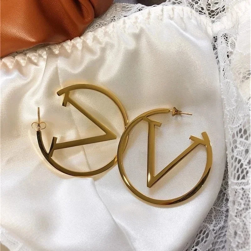 2024 New Trends V Letter Hoop Earrings For Women Stainless Steel Earrings Punk Round Ear Jewelry Gift - Image 4