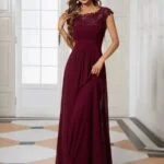 Elegant Evening Dresses O-Neck Sleeveless A-LINE Lace Floor-Length Gown 2024 Ever pretty of Burgundy Simple Prom Dress Women
