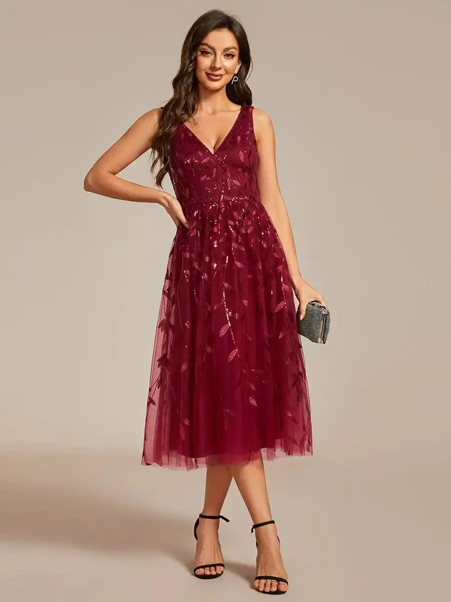 Elegant Evening Dresses V-Neck Leaf Sequined Sleeveless Knee-Length 2024 Ever Pretty of Burgundy A-Line Midi Wedding Guest Dress
